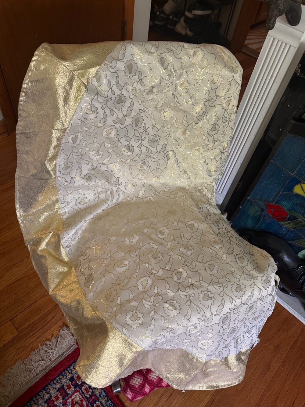 Vintage Cream & Gold Floral Christmas Tree Skirt 52" Made In India